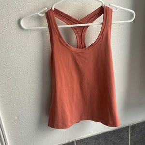 Lululemon cropped tank top size 6